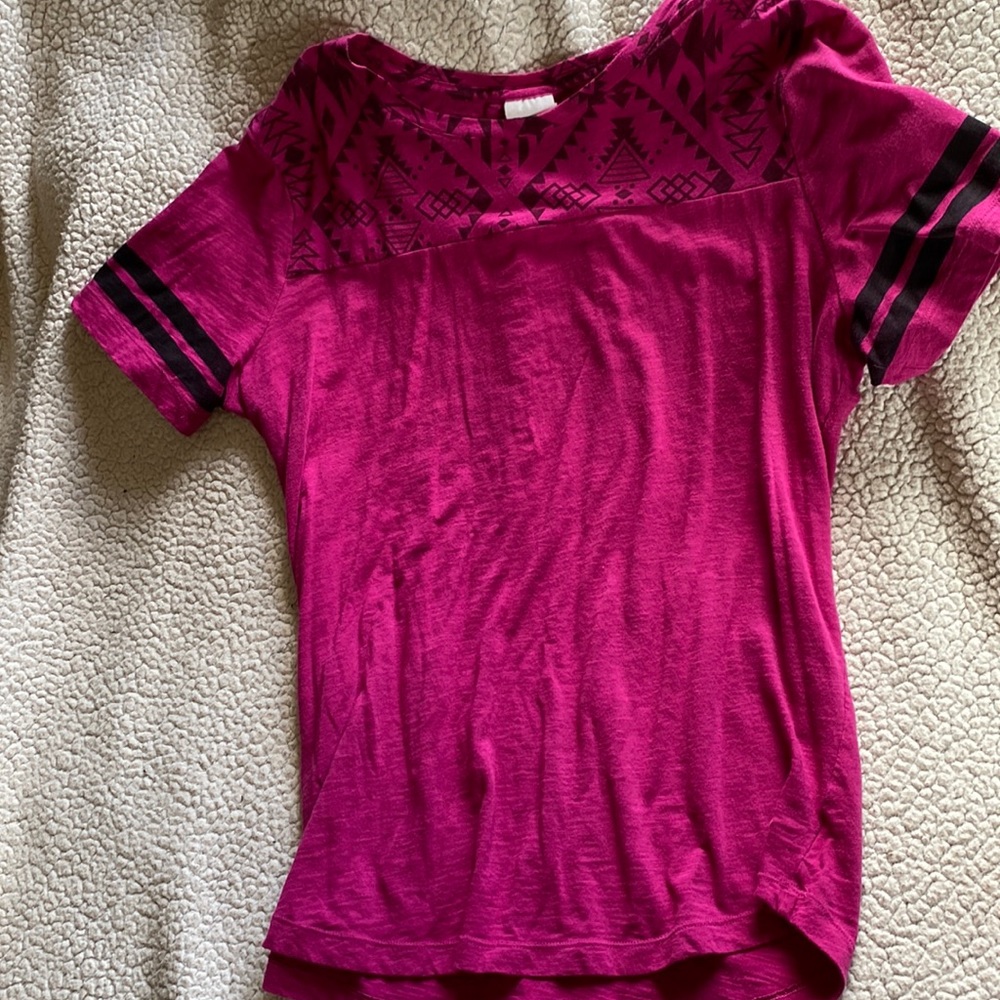 Victoria’s secret Pink t shirt